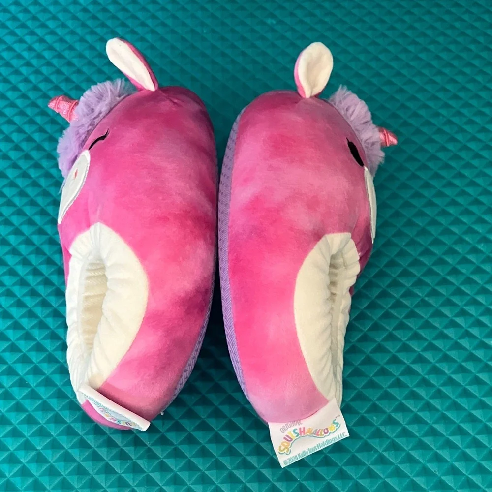 Squishmallows Lola The Unicorn Dual Sizes Girls Slippers | S 11-12